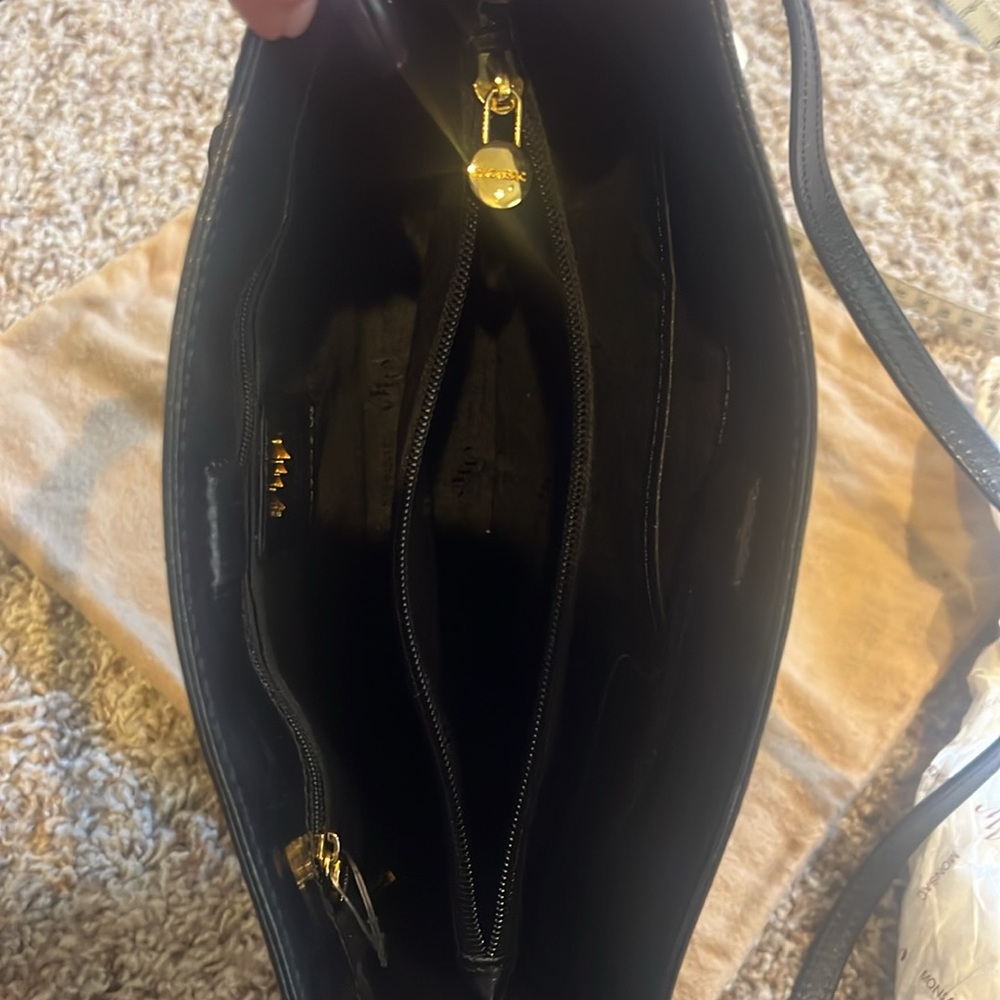 Monsac Italian Luxury leather purse - Picture 8 of 9